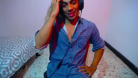 Snapshot of restrainged chatting on 12.03.24 Rest online show from 12.03.24