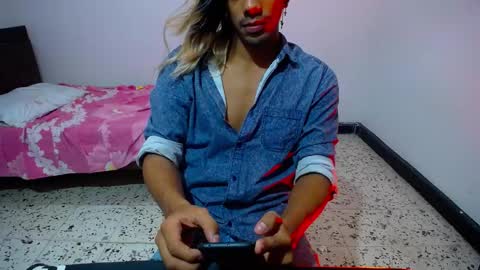 Snapshot of restrainged chatting on 12.07.24 Rest online show from 12.07.24