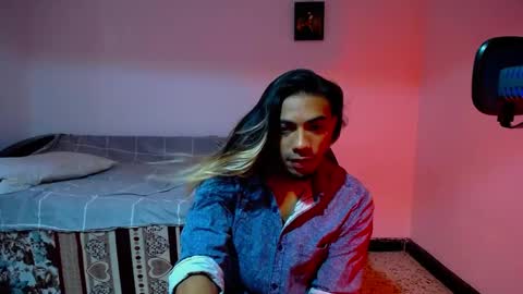 Snapshot of restrainged chatting on 01.14.25 Rest online show from 01.14.25