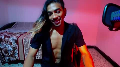 Snapshot of restrainged chatting on 01.27.25 Rest online show from 01.27.25