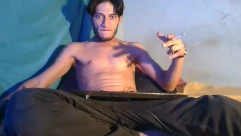 Snapshot of resurgirkratosking999 chatting on 02.05.26 Luis online show from 02.05.26