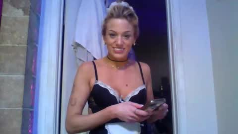 reversecowgirl713 online show from 05.01.26