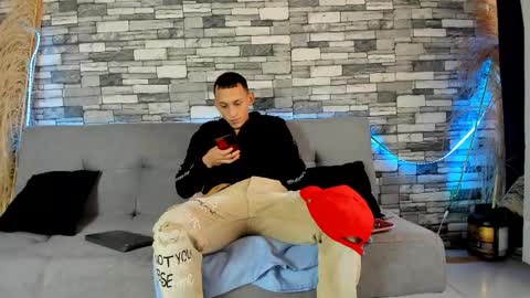 reymasterhot online show from 10.22.25