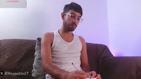 Snapshot of reypablo1 chatting on 02.18.26 REY PABLO Independent online show from 02.18.26