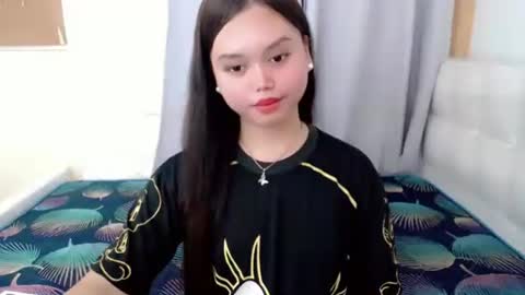 Snapshot of rhianne_fuckdoll chatting on 10.14.25 rhianne_fuckdoll online show from 10.14.25