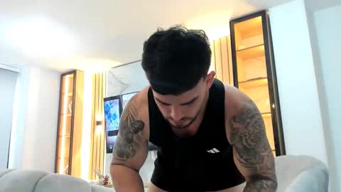 ricardogonzalez666 online show from 11.19.25