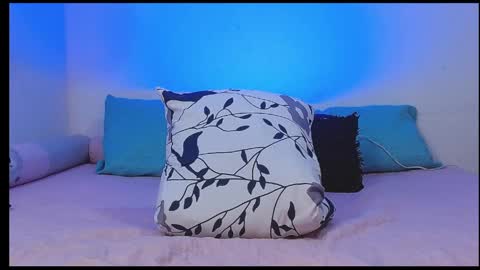 rich and kitty  online show from 04.10.26