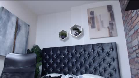 richar_voller online show from 12.18.24