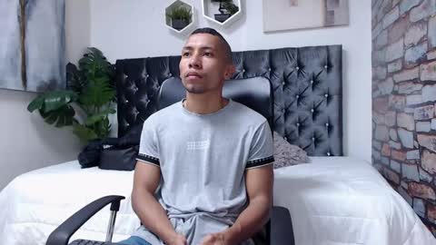 richar_voller online show from 12.26.24