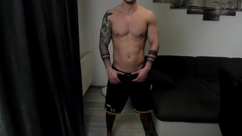 RichardDarell online show from 12.02.25