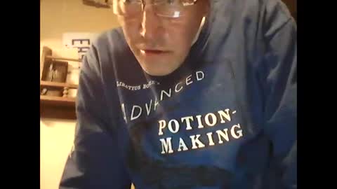 Snapshot of richbase chatting on 01.17.25 Richbase online show from 01.17.25