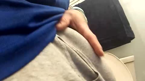 Snapshot of richdunn chatting on 10.26.25 richdunn online show from 10.26.25