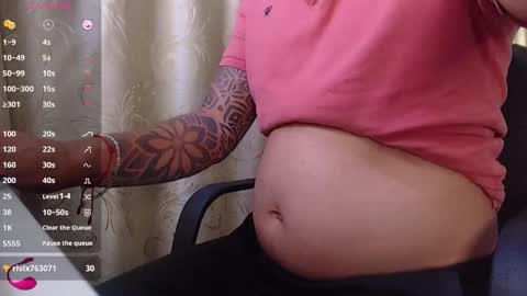 Snapshot of richi_grubby chatting on 02.21.25 David online show from 02.21.25