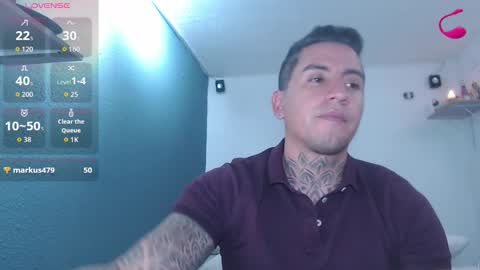 Snapshot of richi_grubby chatting on 10.14.25 David online show from 10.14.25