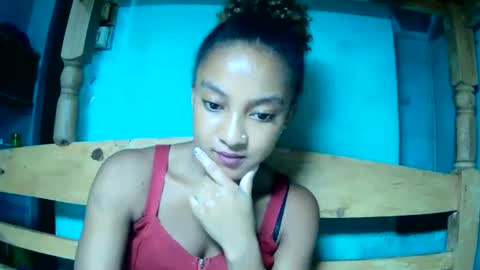 Snapshot of richinah3112 chatting on 03.10.25 richinah3112 online show from 03.10.25