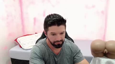 Snapshot of richrolland chatting on 12.20.24 Rickseduction online show from 12.20.24