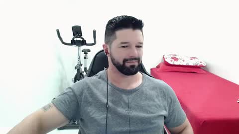 Snapshot of richrolland chatting on 03.07.25 Rickseduction online show from 03.07.25