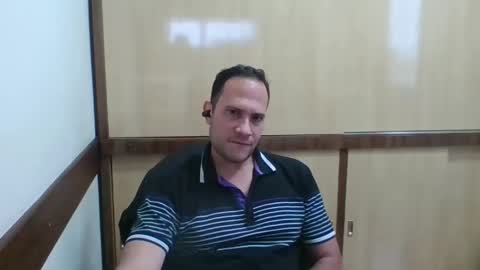 Snapshot of rick503835 chatting on 10.30.25 Rick Arian online show from 10.30.25