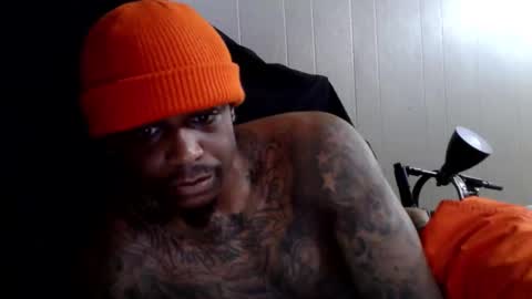 Snapshot of rickavelli chatting on 09.11.25 Rick online show from 09.11.25