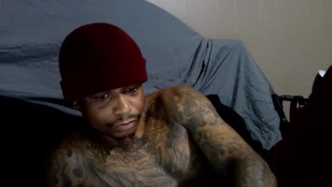 Snapshot of rickavelli chatting on 11.05.25 Rick online show from 11.05.25