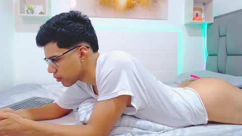 Ricki online show from 04.06.26