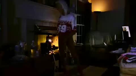 PINK HOLE TWINK online show from 10.10.25