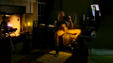 PINK HOLE TWINK online show from 10.29.25