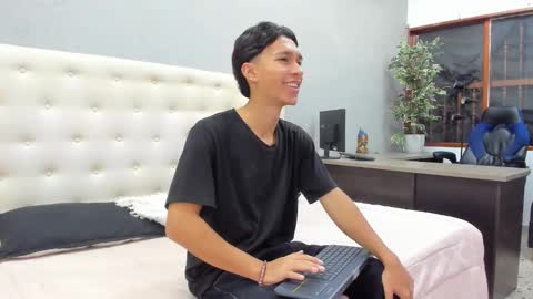 Ricky Backus online show from 01.11.25
