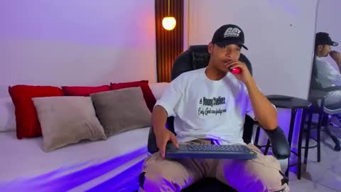 Ricky  online show from 02.22.25