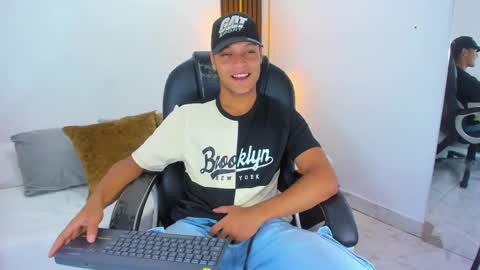 Ricky  online show from 02.24.25