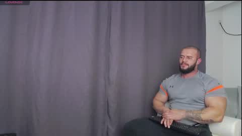 Snapshot of rickymiami1 chatting on 11.09.25 rickymiami1 online show from 11.09.25