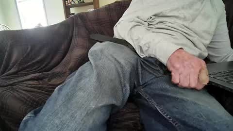 Easy if yun are good see my pics online show from 04.15.26