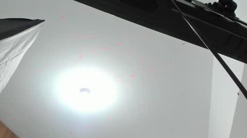 Rihanna hotx online show from 10.22.25