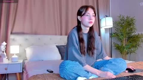 Snapshot of rihanna_walker chatting on 10.19.25 rihanna_walker online show from 10.19.25