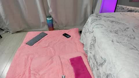 Snapshot of rihannadeep chatting on 10.14.25 Sara online show from 10.14.25