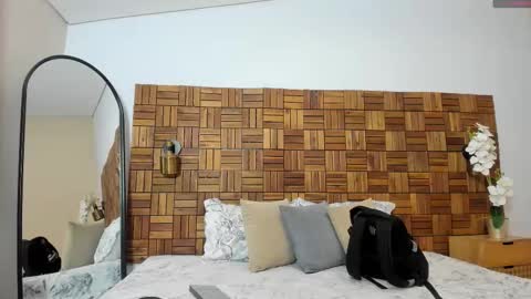 Snapshot of rihannadeep chatting on 10.29.25 Sara online show from 10.29.25