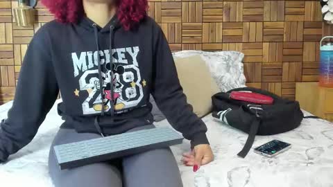 Snapshot of rihannadeep chatting on 11.03.25 Sara online show from 11.03.25