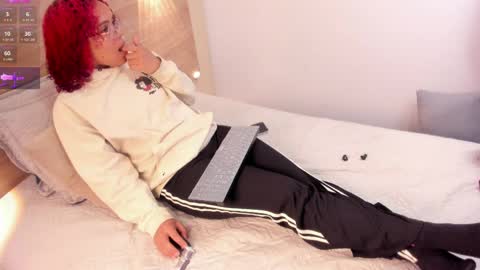 Sara online show from 04.06.26