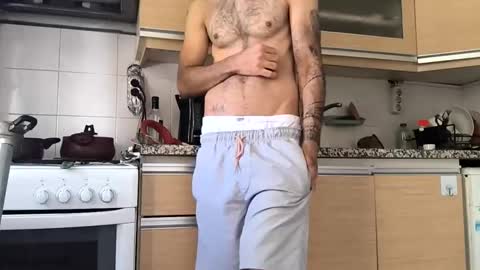 riia362963 online show from 09.30.25