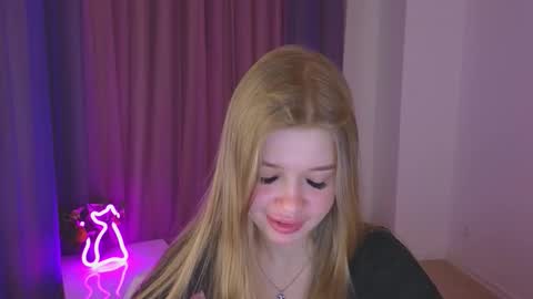 Rina online show from 10.04.25