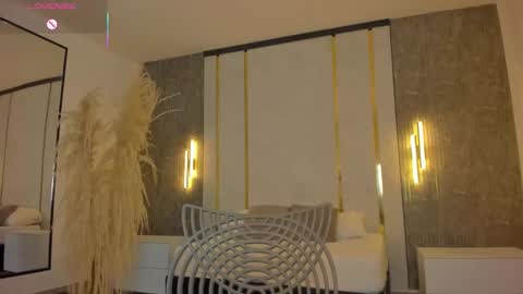 Riley Sierra online show from 10.11.25