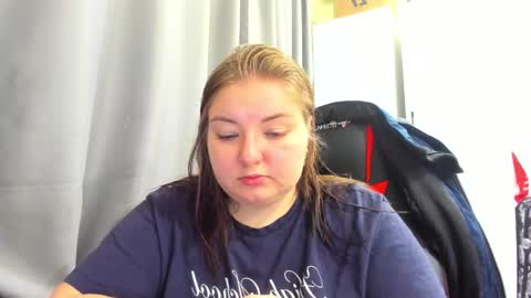 rina16 online show from 10.27.25