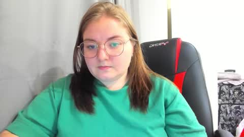 rina16 online show from 10.30.25