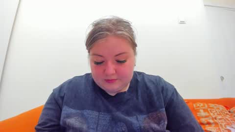 rina16 online show from 11.23.25