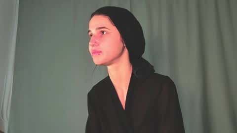 Snapshot of rinacain chatting on 09.14.25 RINA online show from 09.14.25