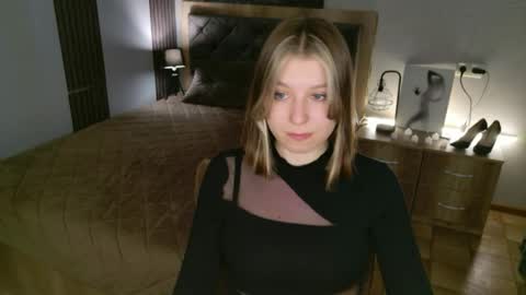 Snapshot of rinacake chatting on 06.02.26 rinacake online show from 06.02.26