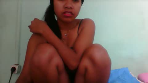 rinah856024 online show from 11.14.25