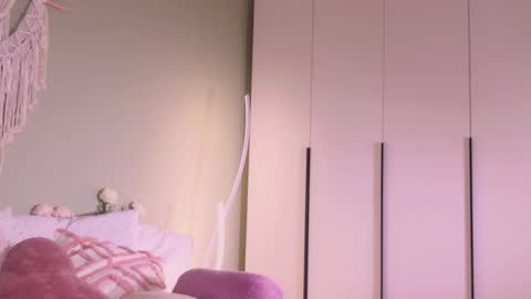 Snapshot of rinassecret chatting on 10.20.25 Rina online show from 10.20.25