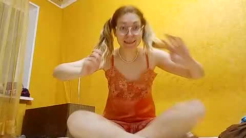 Snapshot of rinettawilss chatting on 12.10.24 RinettaWilss online show from 12.10.24