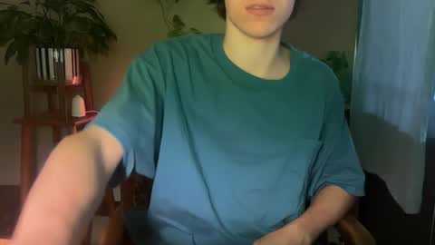 Snapshot of rio_inquieto chatting on 09.17.25 rio_inquieto online show from 09.17.25